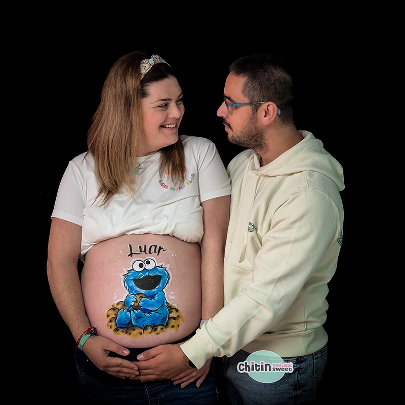 bellypainting-elda-premama-embarazada-ecografia-hiperrealismo-alicante-embarazo-lista-nacimiento-doula-matrona-pregnant-monstruo-galletas