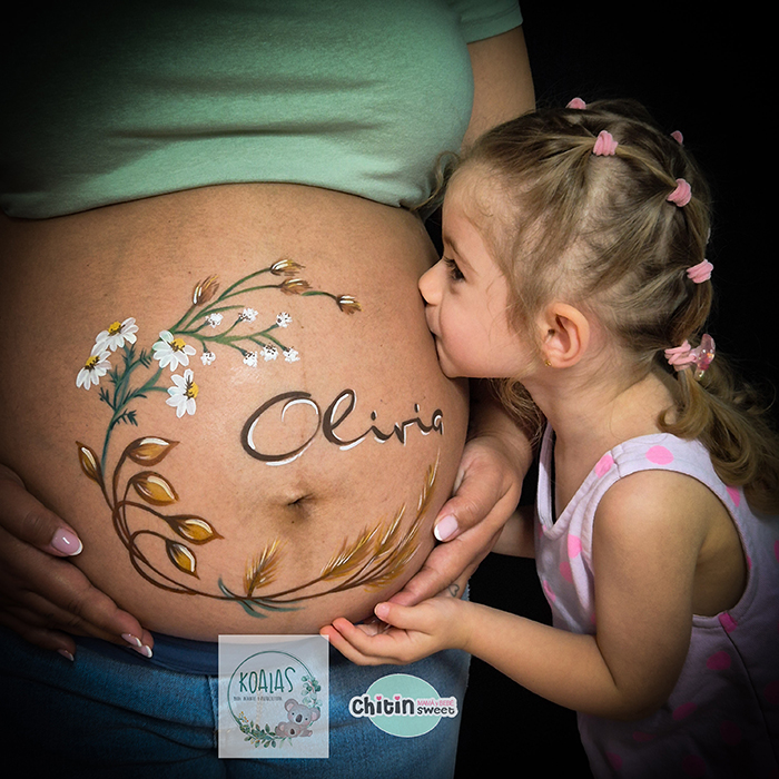 embarazada-dibujo-flores-bellypainting-babypainting-bodypainting-elda-preparto-postparto-preparación-parto-embarazo-fotografia