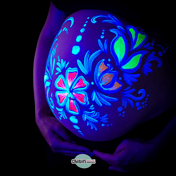babashower-regalo-embarazada-embarazo-tribal-elda-utravioleta-fluorescente